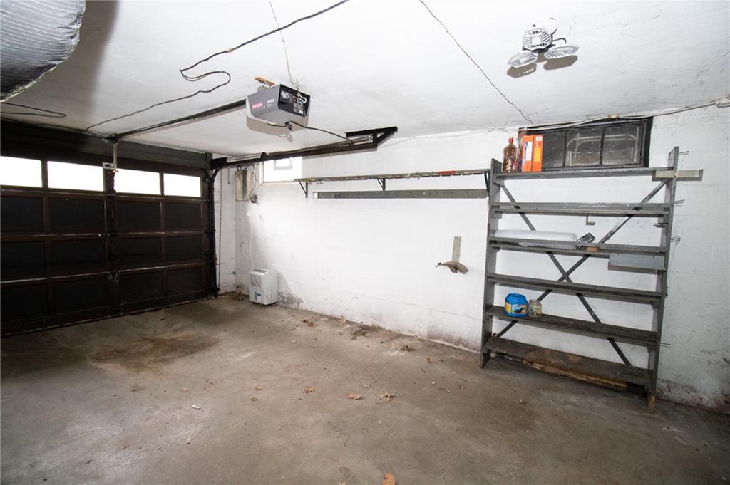 201 Kleber Road Glenshaw, PA 15116 - Photo 31 of 39 a view of a garage room