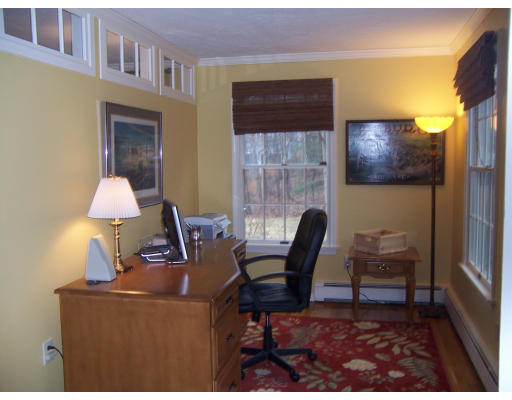136 Joseph Road Boxborough, MA 01719 - Photo 10 of 22