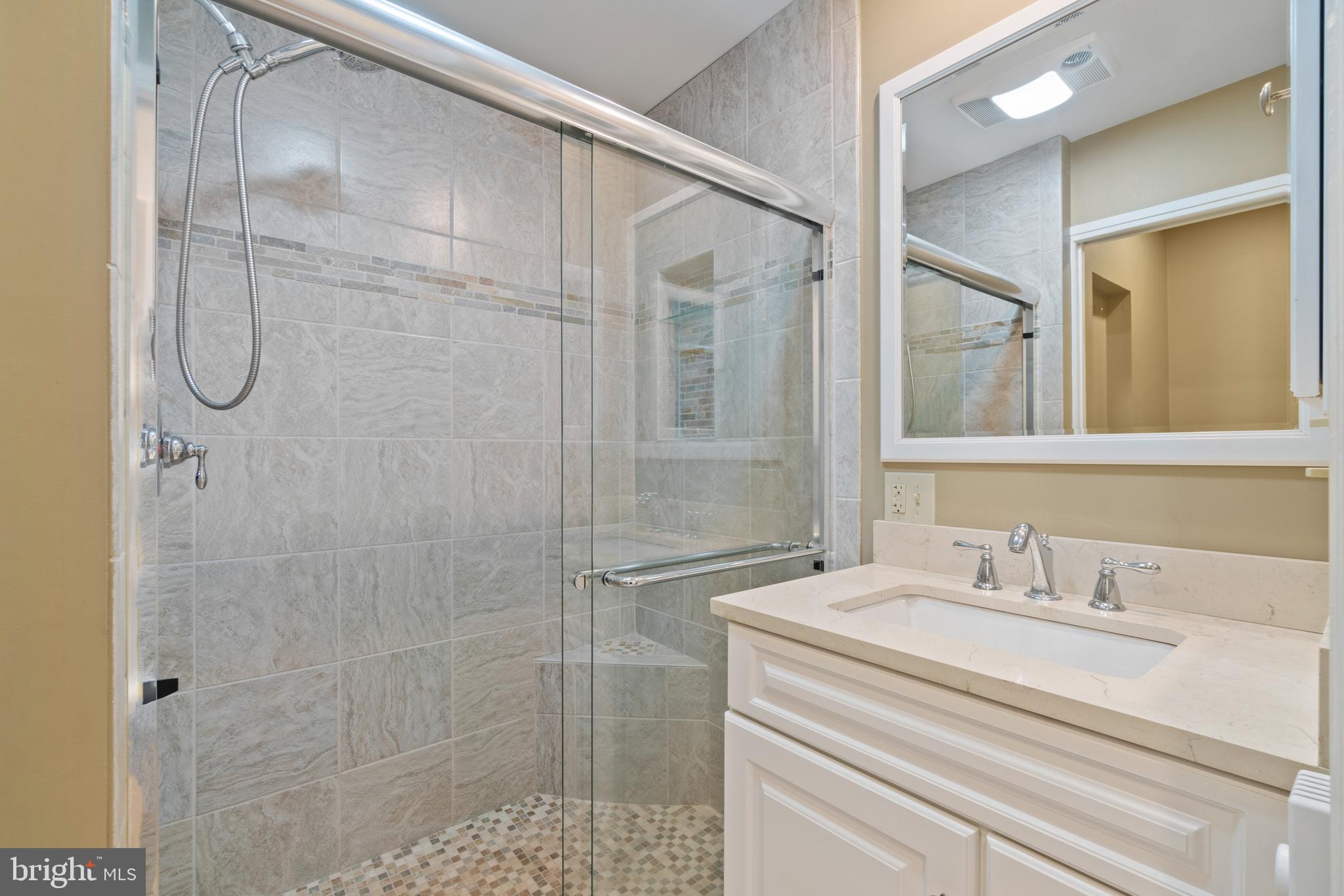 1931 Orchard Point Road Pasadena, MD 21122 - Photo 21 of 41 Gallery Image 21