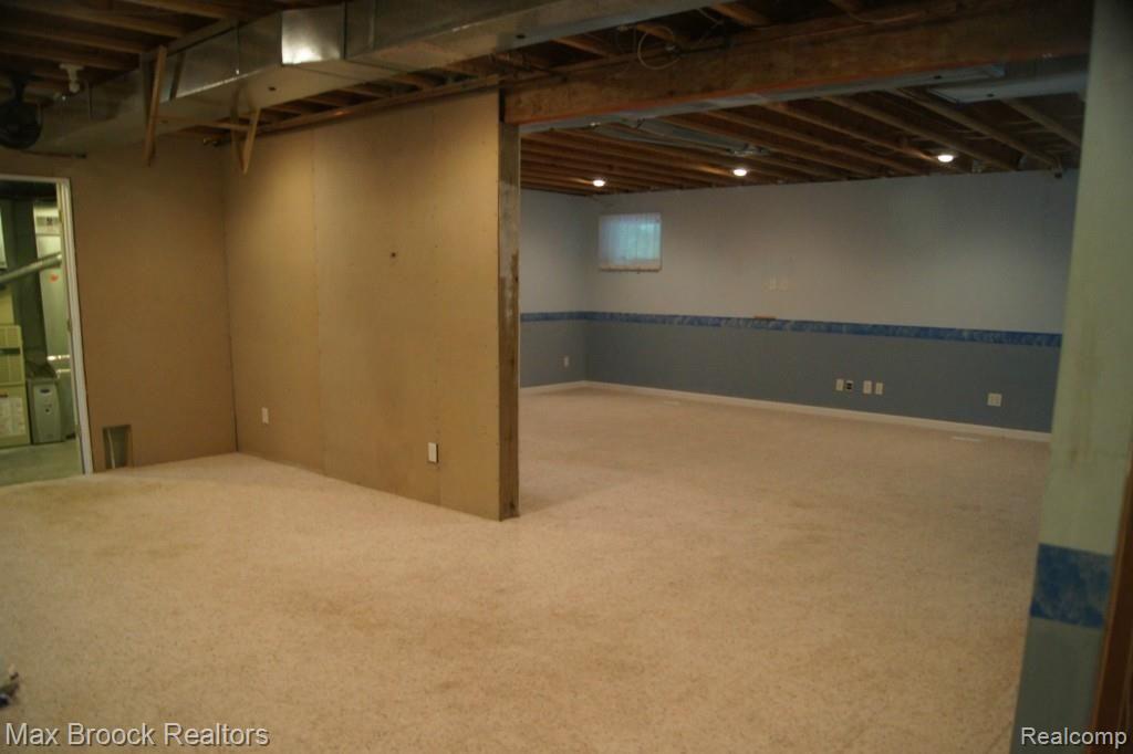 25675 Farmbrook Road Southfield, MI 48034 - Photo 44 of 58 2014-09-30 2014-09-30 001 045.jpg