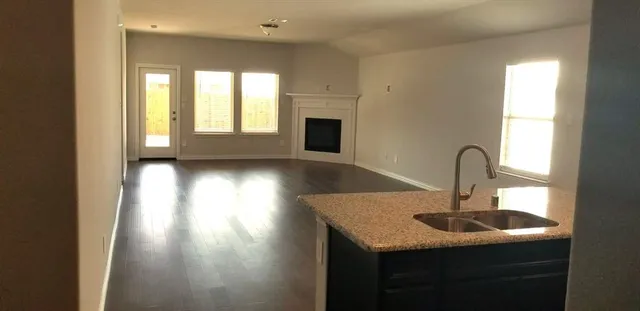 $2,200 | 5109 Woodglen Drive, Denton, TX 76207