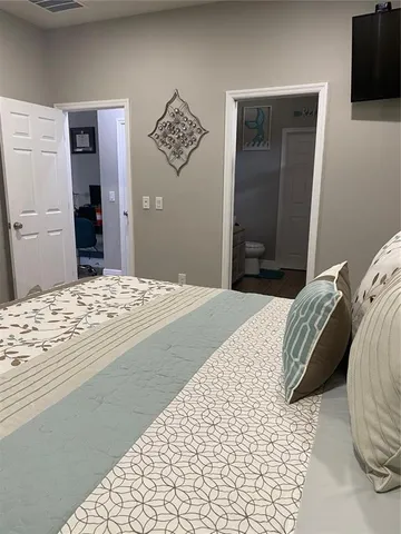 $2,100 | 8835 Hinsdale Heights Drive, Polk City, FL 33868