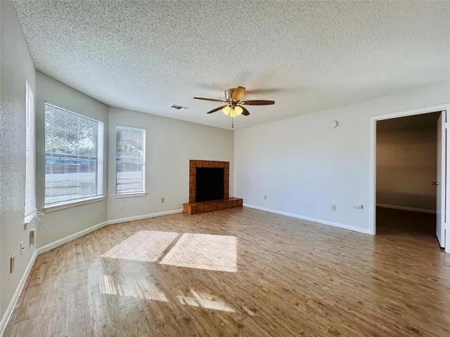 $1,195 | 8913 Schick Road, Unit B, Austin, TX 78729