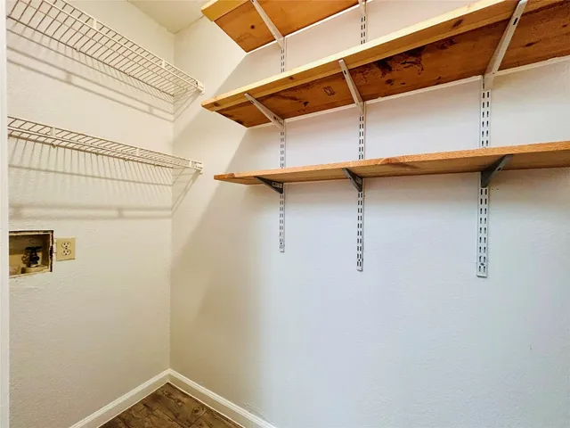 $1,195 | 8913 Schick Road, Unit B, Austin, TX 78729