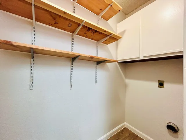 $1,195 | 8913 Schick Road, Unit B, Austin, TX 78729