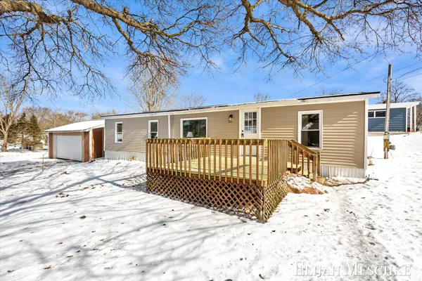 $189,900 | 208 Clark Street, Lakeview, MI 48850