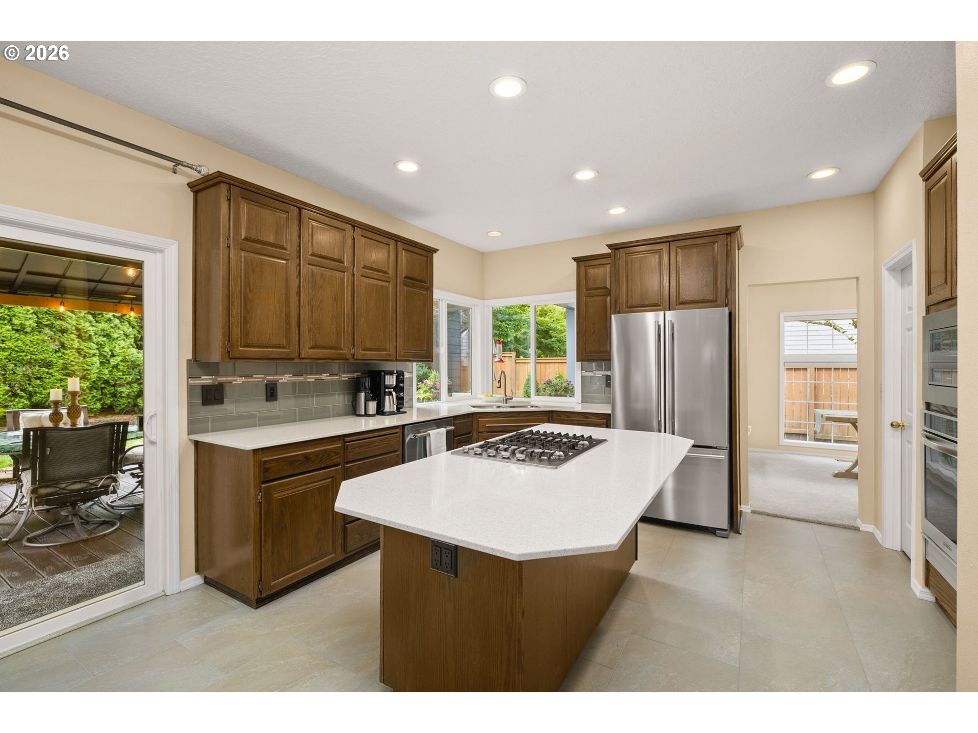 5324 Southwest Wichita Street Tualatin, OR 97062 - Photo 13 of 47 Kitchen