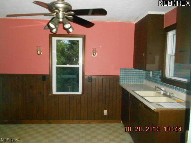 8409 Ridge Road North Royalton, OH 44133 - Photo 5 of 14
