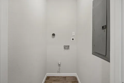 $1,625 | 5911 Westover Street, Unit B, Houston, TX 77033