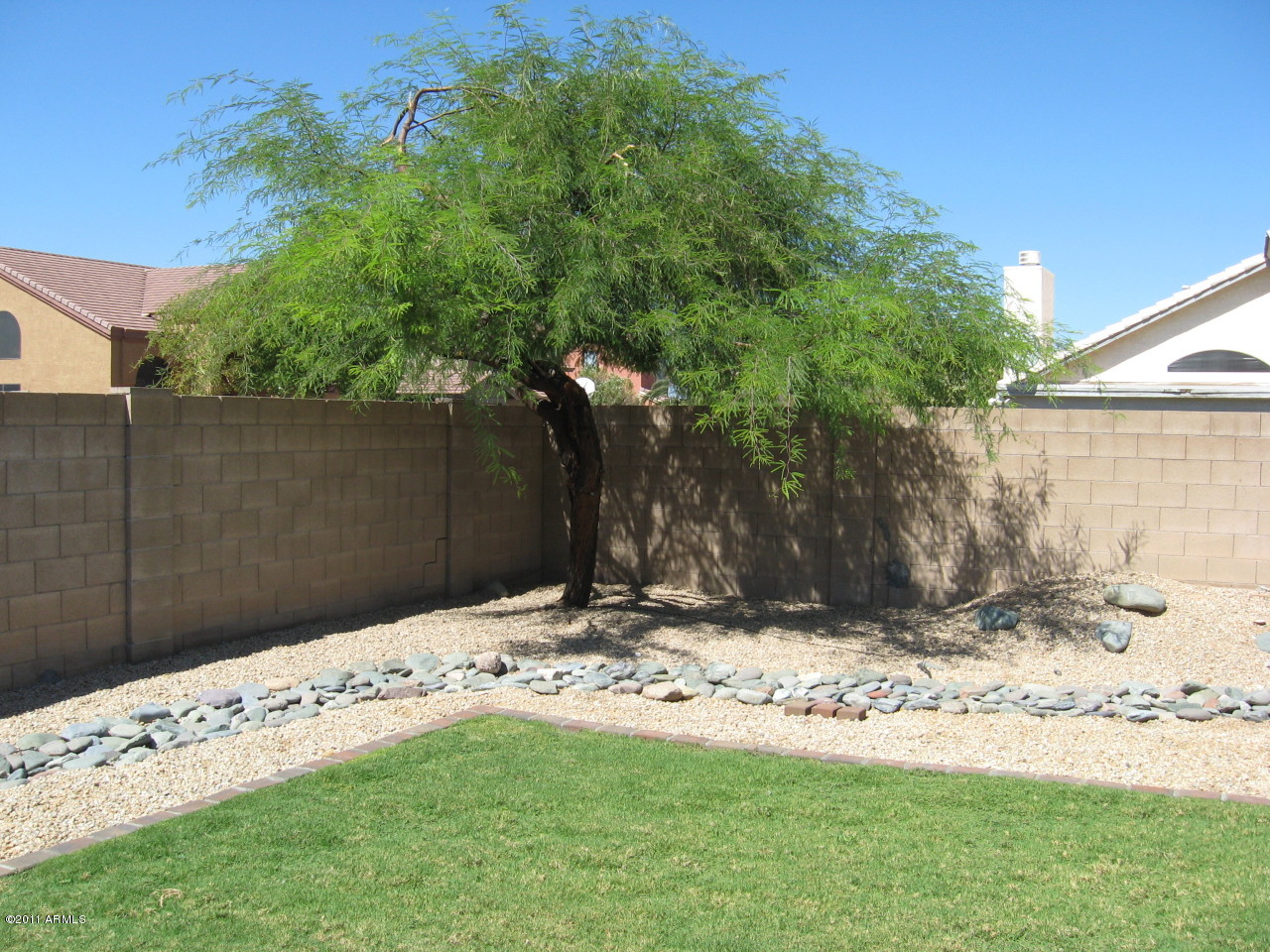 2204 East Escuda Road Phoenix, AZ 85024 - Photo 8 of 20 2204 E. Escuda Dr.