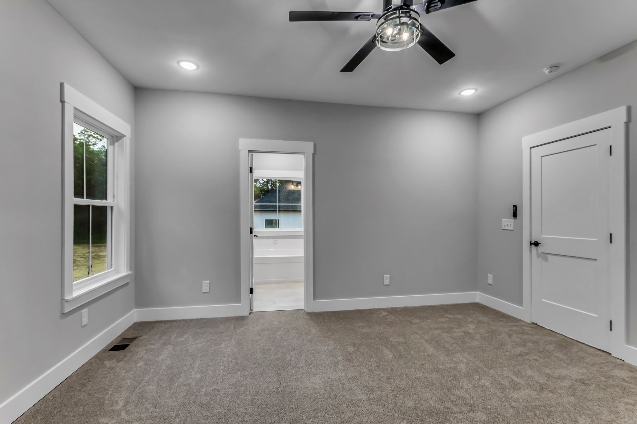4106 Asbury Road Manchester, TN 37355 - Photo 20 of 58 a view of empty room with window