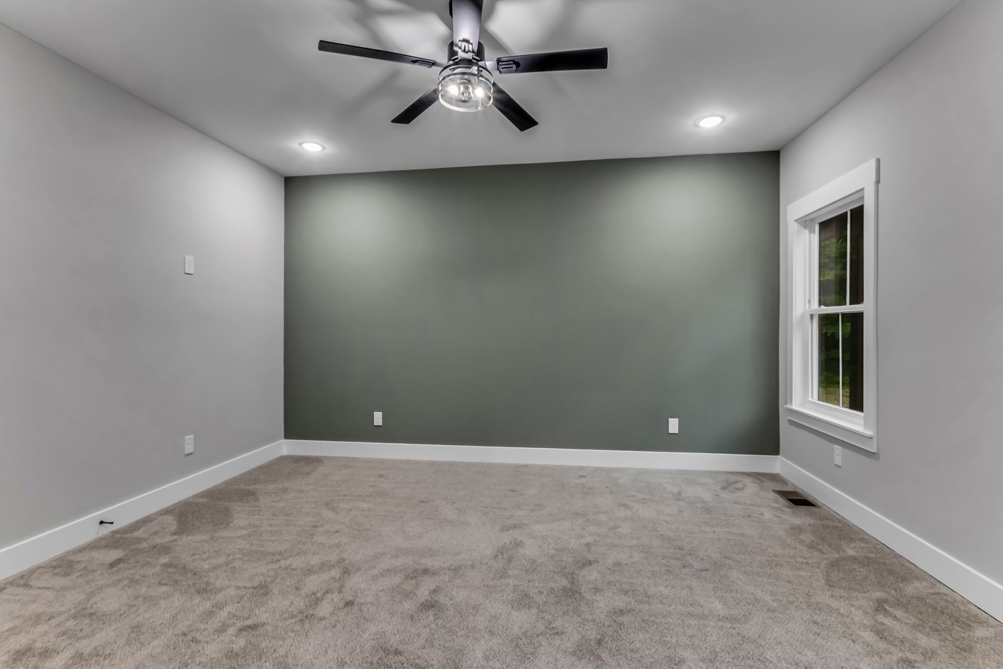 4106 Asbury Road Manchester, TN 37355 - Photo 21 of 58