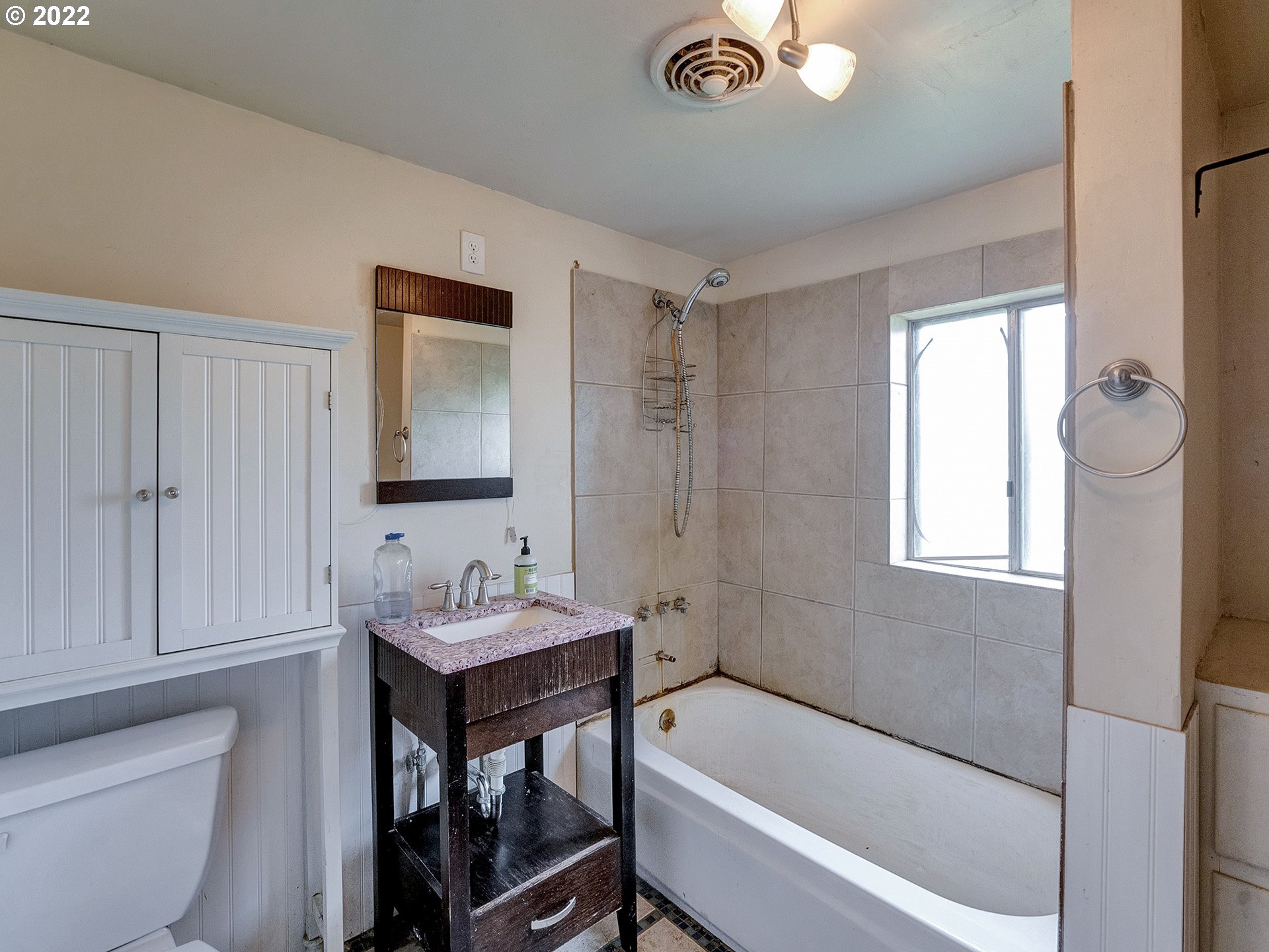 24240 South Barlow Road Canby, OR 97013 - Photo 8 of 32 Gallery Image 8