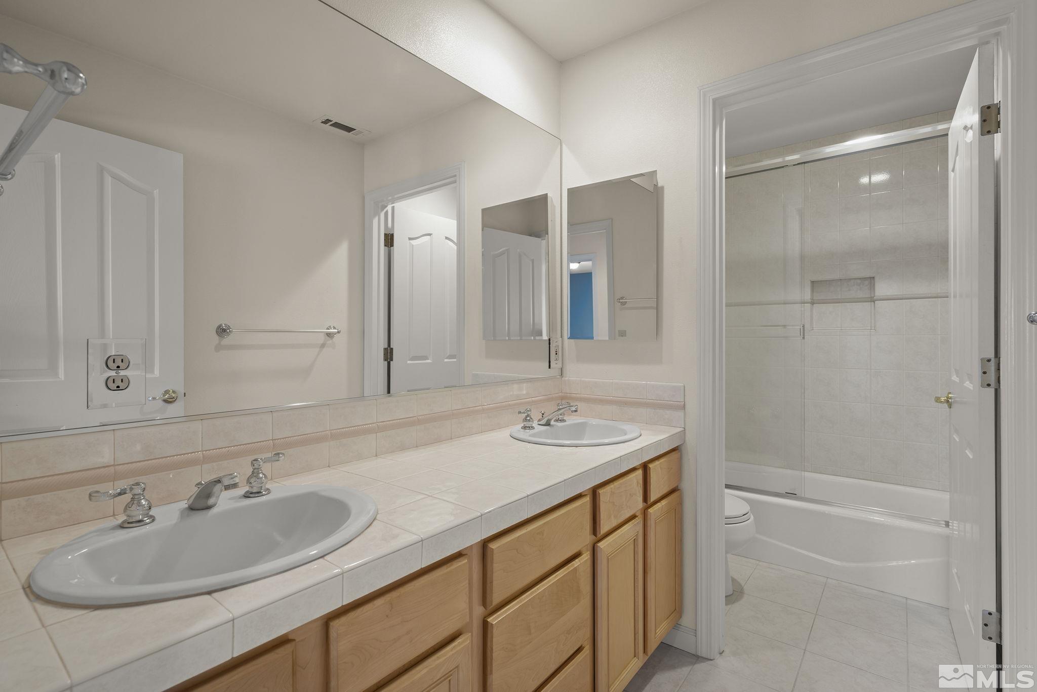 5386 Hidden Valley Court Reno, NV 89502 - Photo 27 of 40 Photo 27