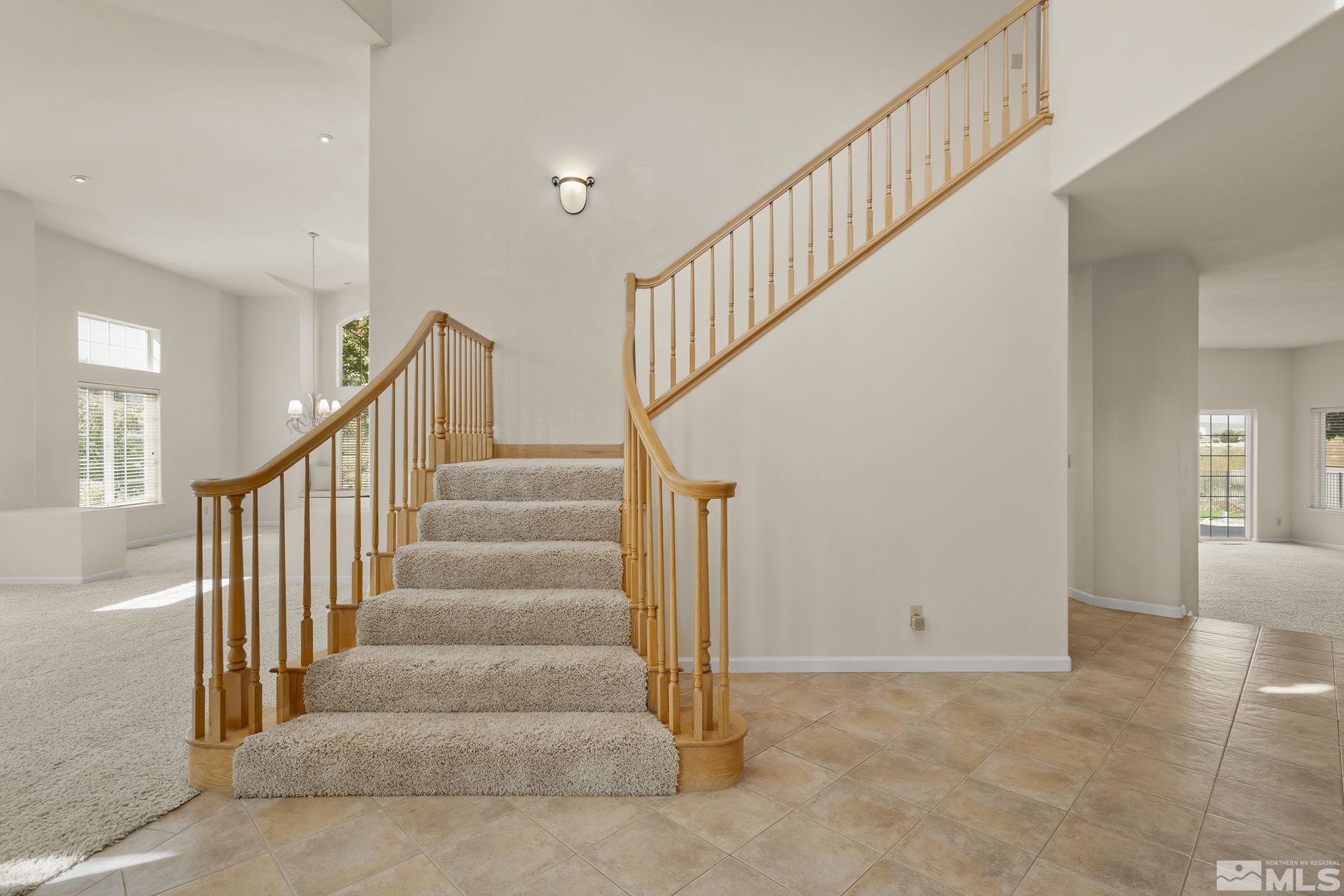 5386 Hidden Valley Court Reno, NV 89502 - Photo 8 of 40 Photo 8