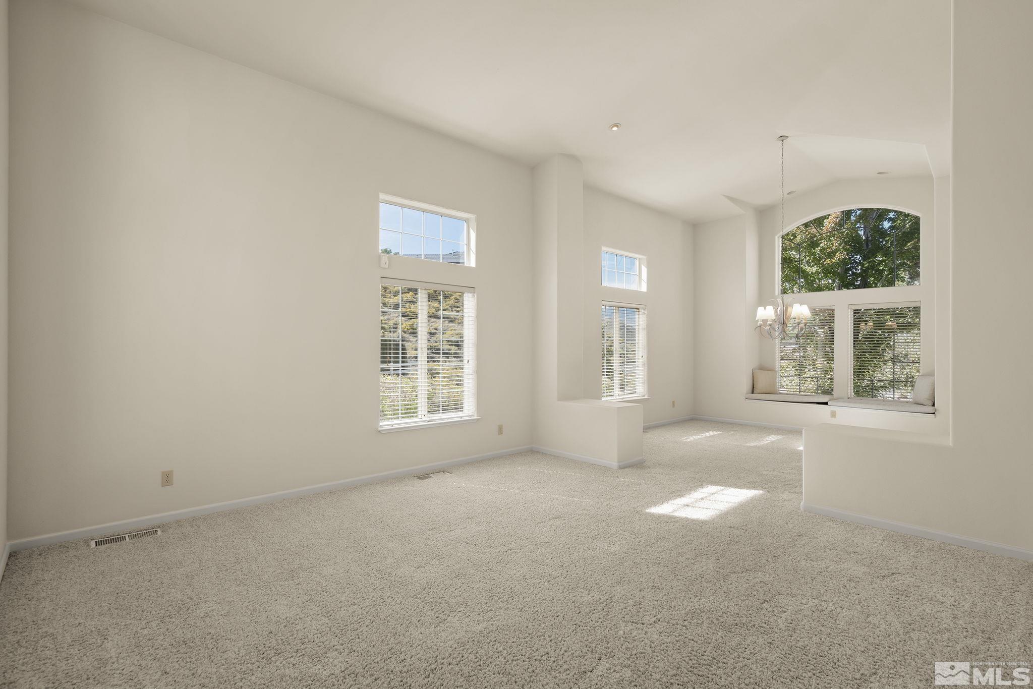 5386 Hidden Valley Court Reno, NV 89502 - Photo 9 of 40 Photo 9