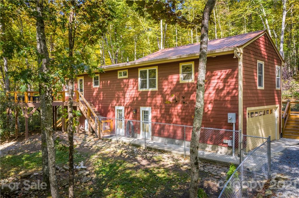 3789 Bald Creek Road Clyde, NC 28721 - Photo 18 of 39 Gallery Image 18