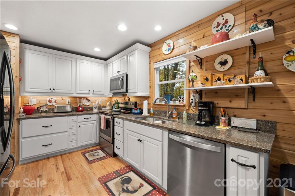 3789 Bald Creek Road Clyde, NC 28721 - Photo 25 of 39 Gallery Image 25