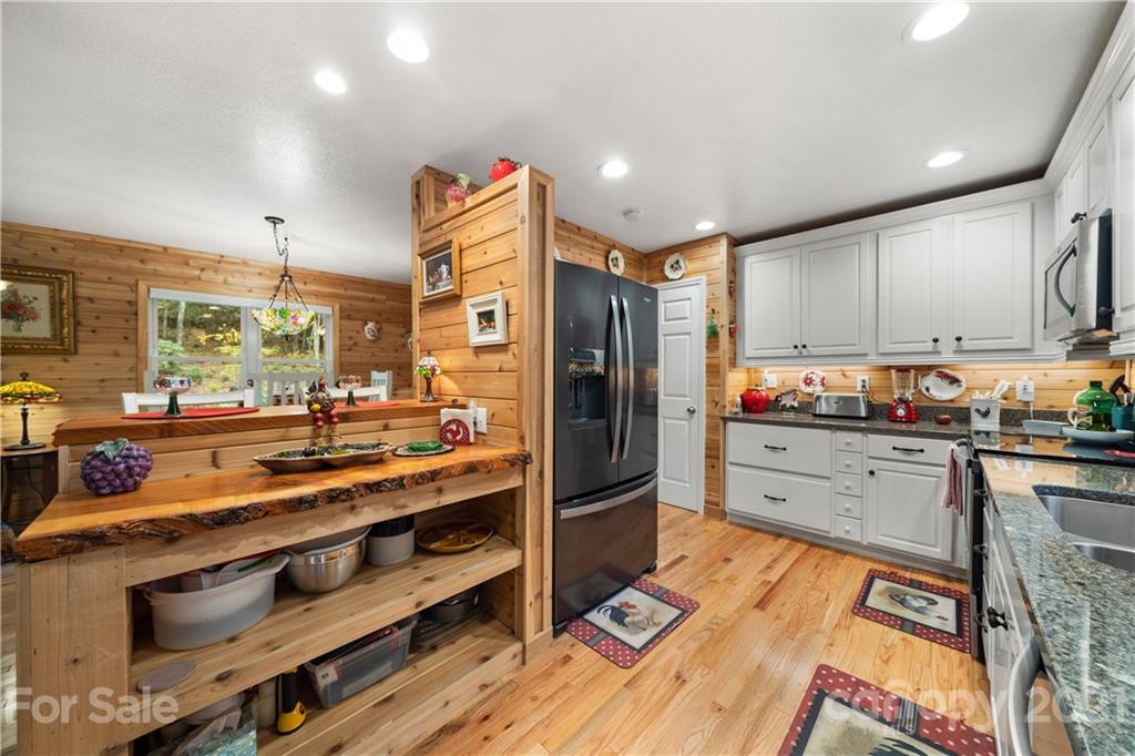 3789 Bald Creek Road Clyde, NC 28721 - Photo 26 of 39 Gallery Image 26
