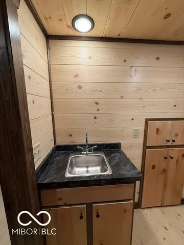 $259,999 | 3255 Lemon Road, Madison, IN 47250