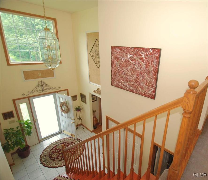 625 Turkey Ridge Road Mount Bethel, PA 18343 - Photo 18 of 43 a view of a hallway with windows