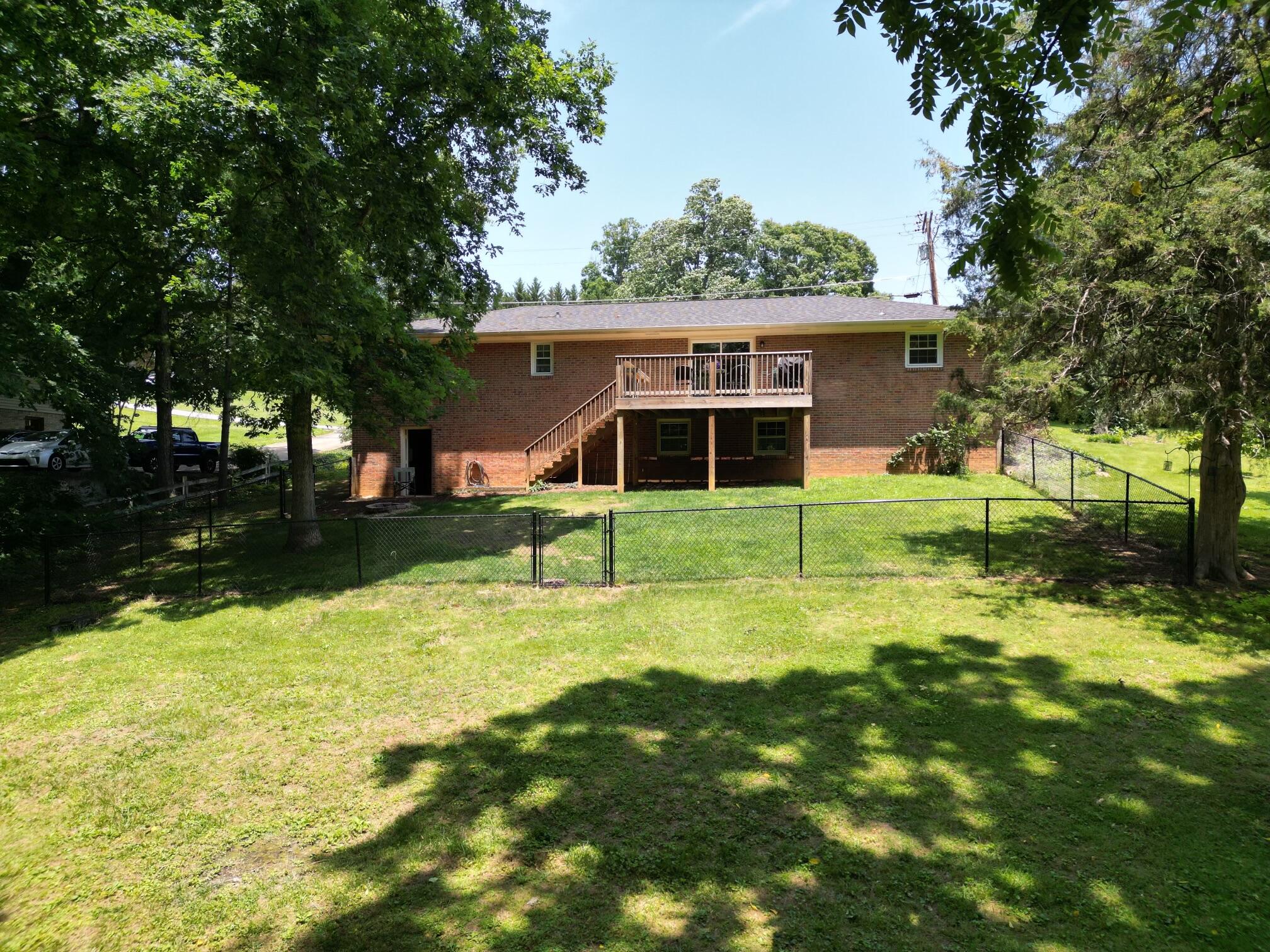 322 Hope Road Greeneville, TN 37745 - Photo 8 of 38 dji-fly-20230614-132658-804-168678355720
