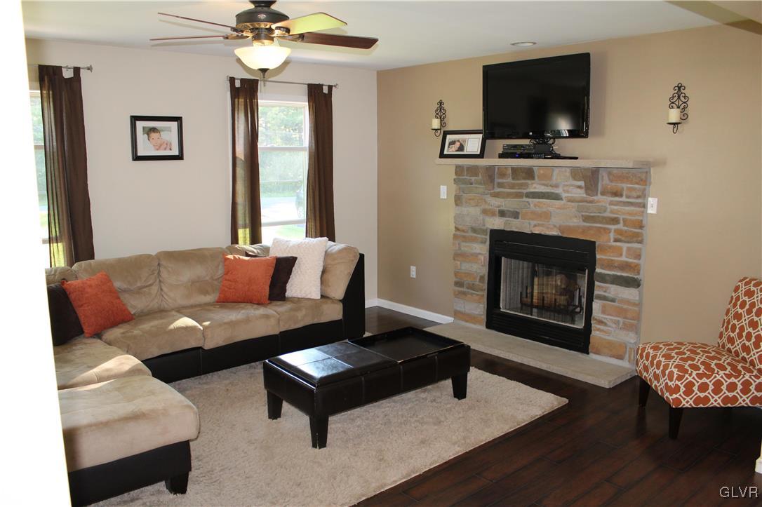 93 Fawn Road Jim Thorpe, PA 18229 - Photo 2 of 27 Gallery Image 2