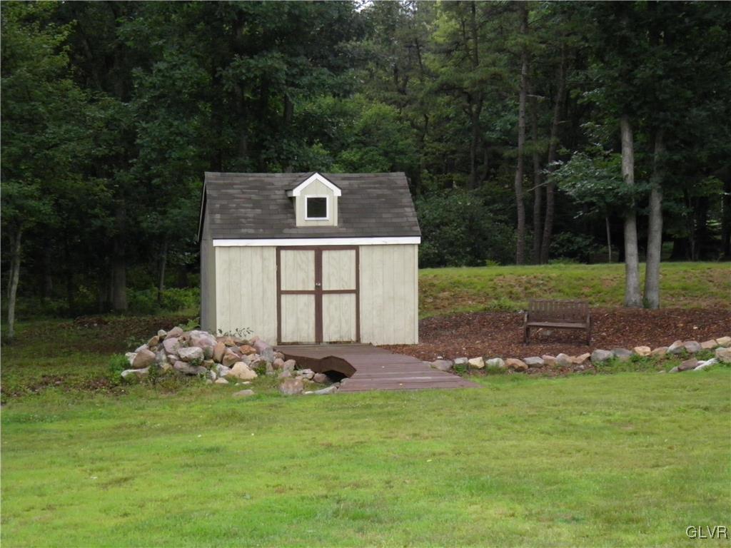 93 Fawn Road Jim Thorpe, PA 18229 - Photo 25 of 27 Gallery Image 25