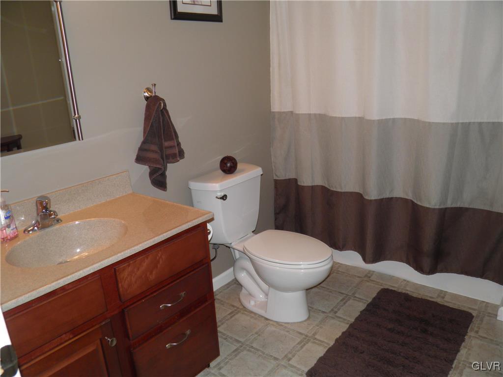 93 Fawn Road Jim Thorpe, PA 18229 - Photo 9 of 27 Gallery Image 9