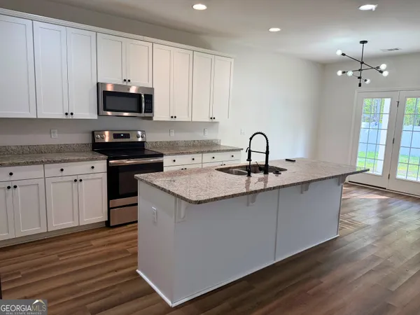 $2,450 | 249 Daniel Trent Way, Kingsland, GA 31548