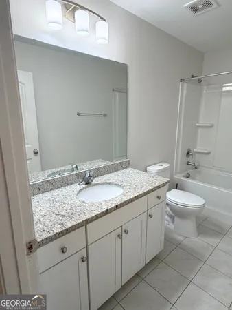 $2,450 | 249 Daniel Trent Way, Kingsland, GA 31548