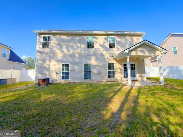 $2,450 | 249 Daniel Trent Way, Kingsland, GA 31548