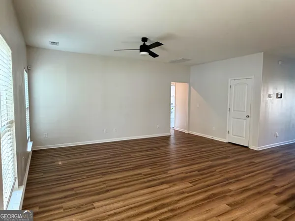 $2,450 | 249 Daniel Trent Way, Kingsland, GA 31548