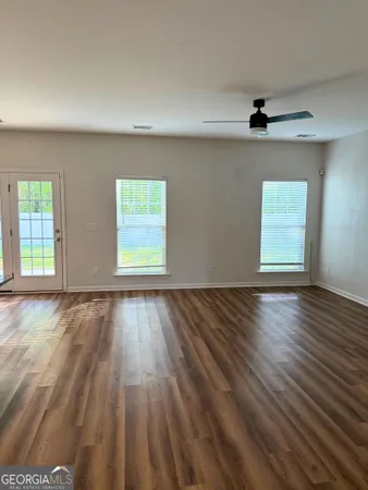 $2,450 | 249 Daniel Trent Way, Kingsland, GA 31548