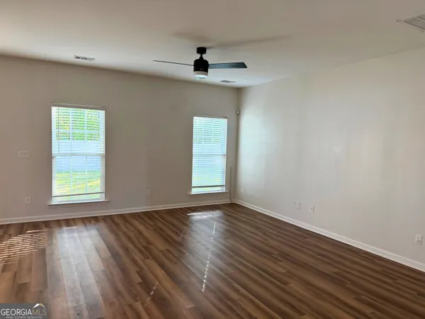 $2,450 | 249 Daniel Trent Way, Kingsland, GA 31548