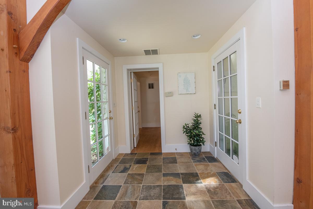 502 Oak Grove Lane Wayne, PA 19087 - Photo 25 of 67