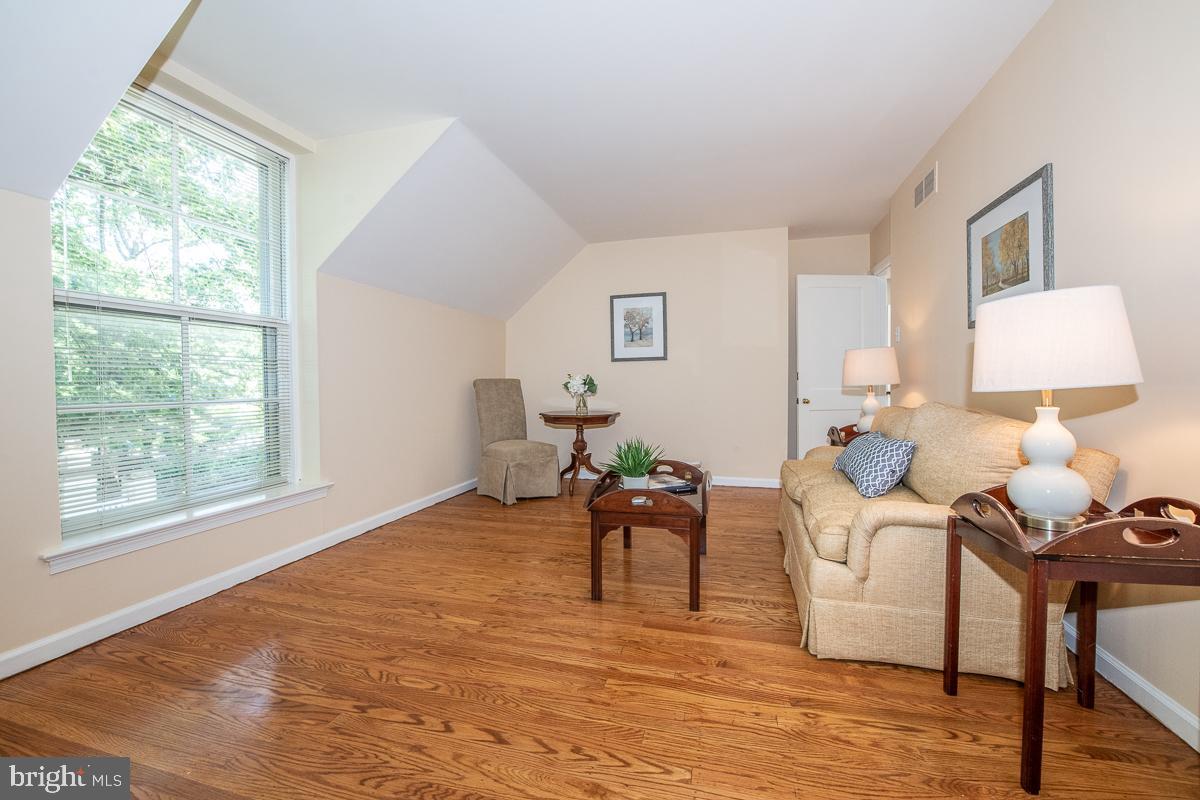 502 Oak Grove Lane Wayne, PA 19087 - Photo 40 of 67