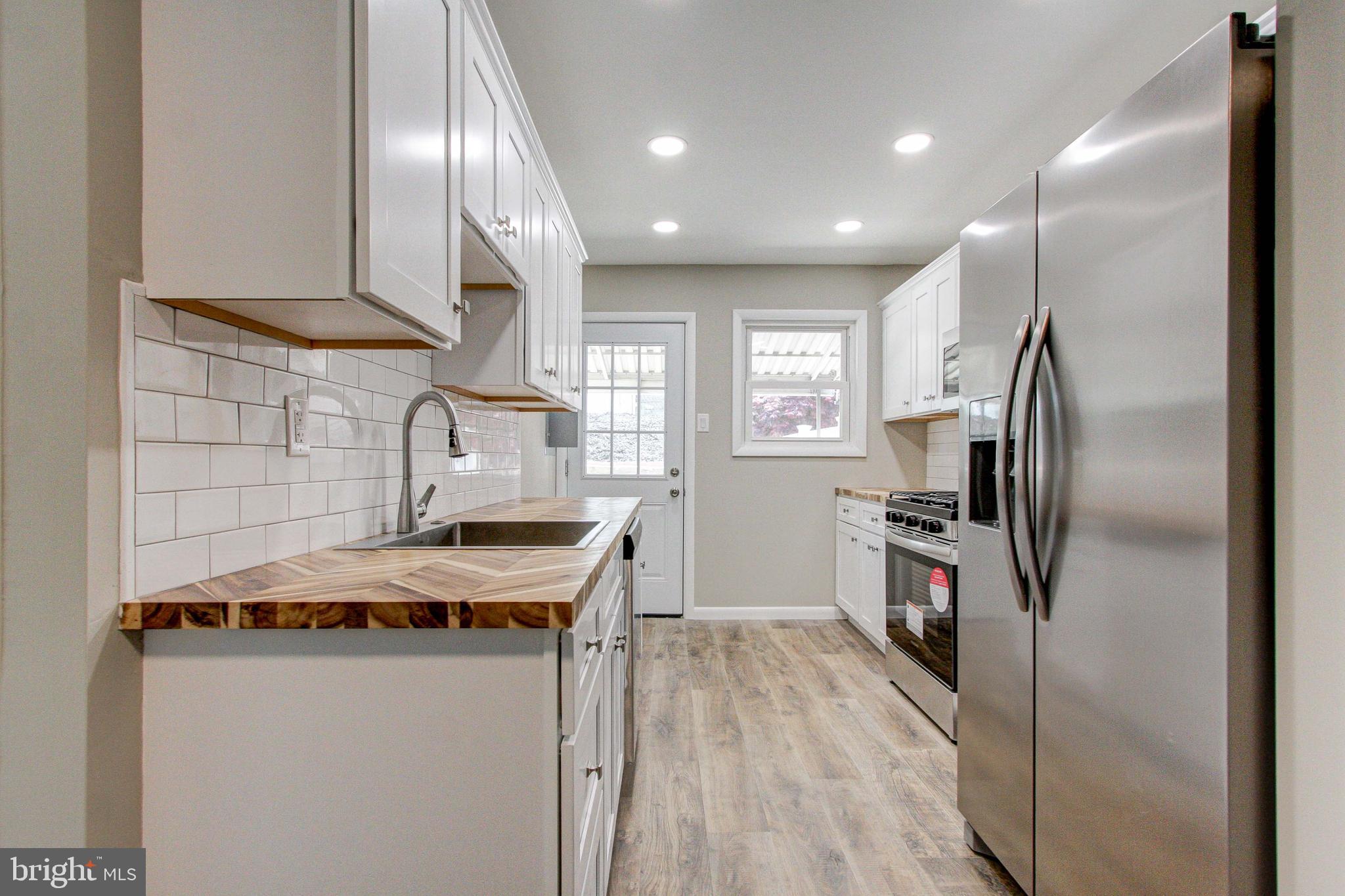 9019 Cloverly Road Philadelphia, PA 19136 - Photo 18 of 41 Gallery Image 18