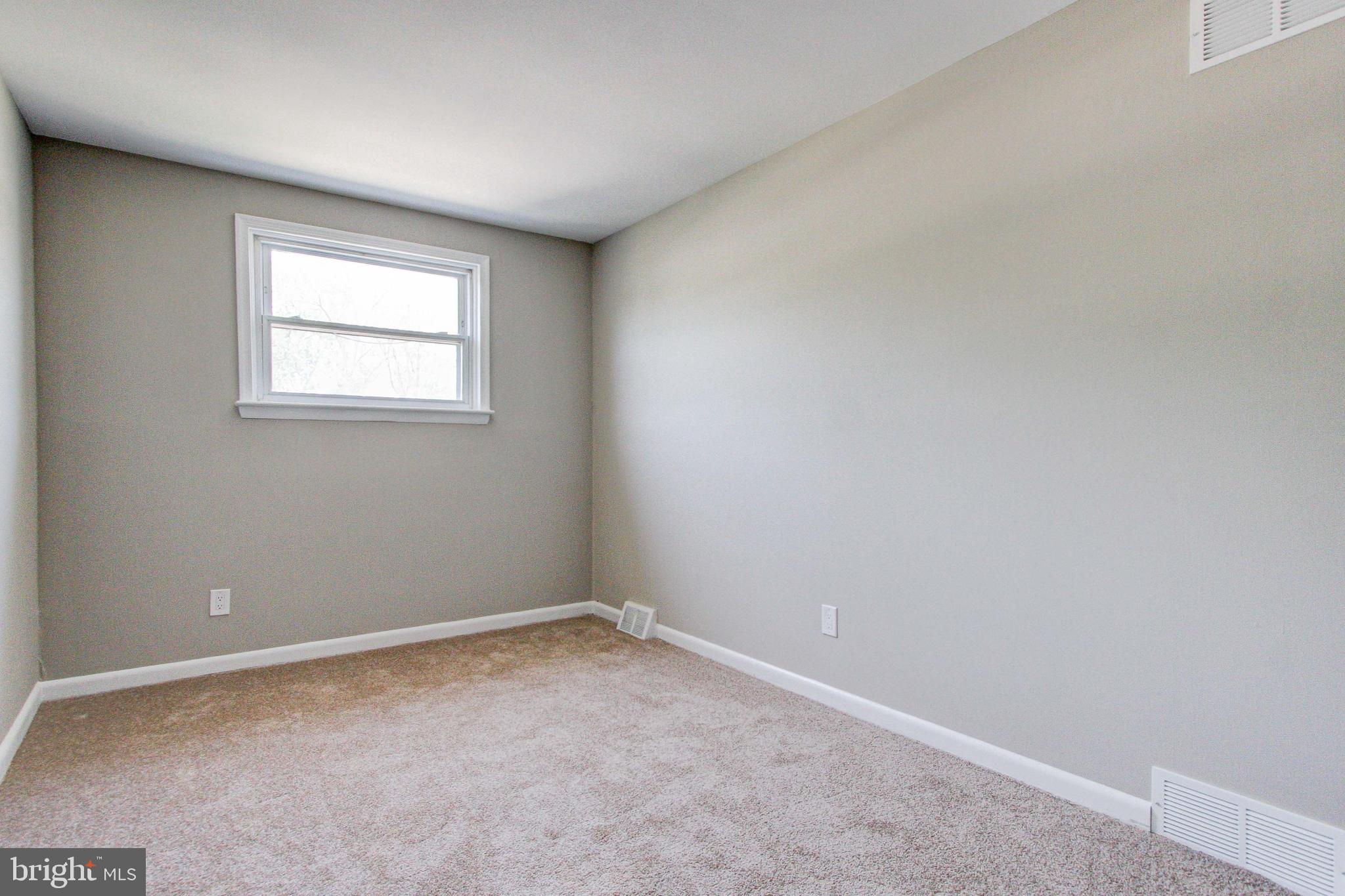 9019 Cloverly Road Philadelphia, PA 19136 - Photo 23 of 41 Gallery Image 23