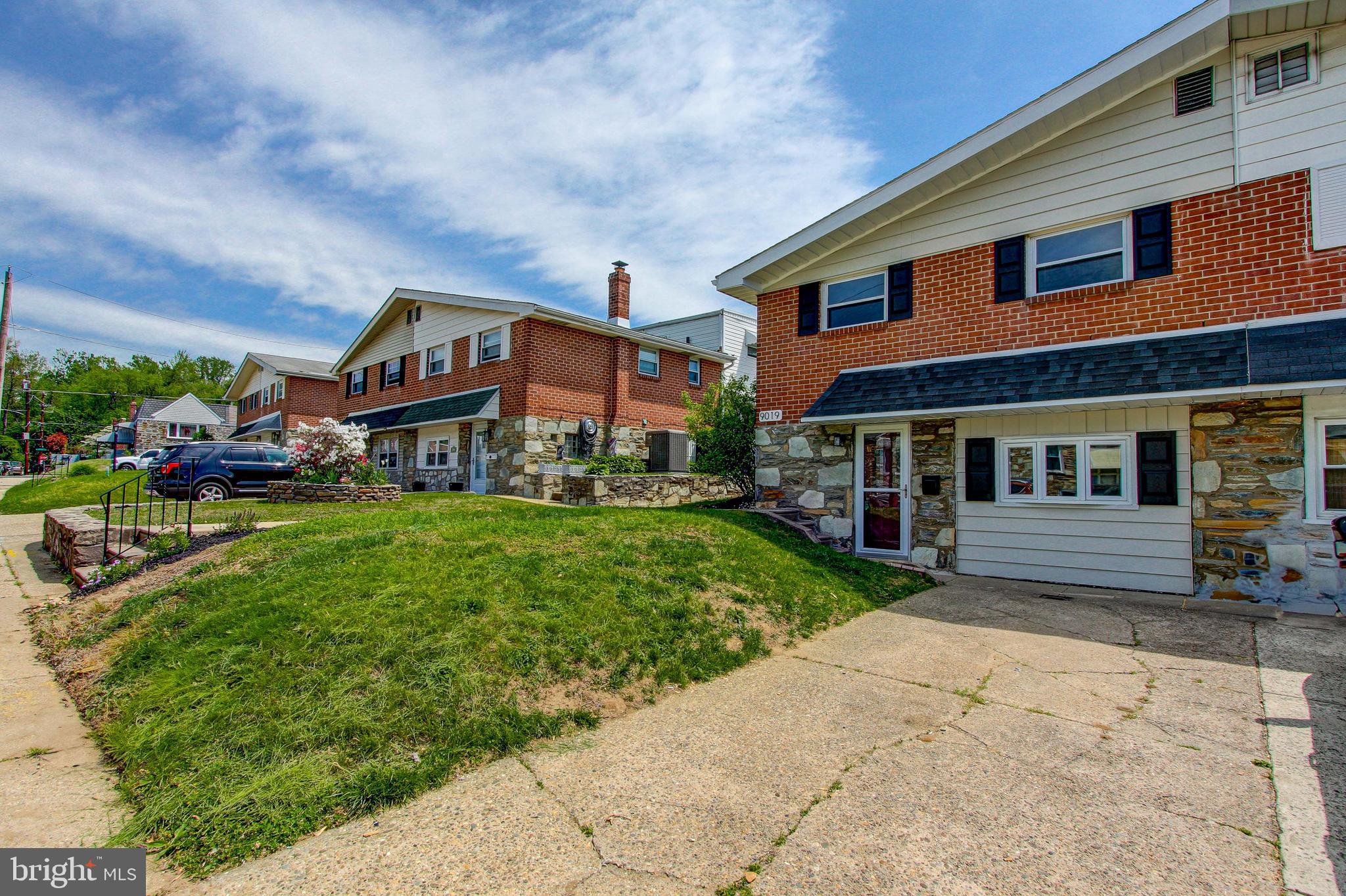 9019 Cloverly Road Philadelphia, PA 19136 - Photo 3 of 41 Gallery Image 3