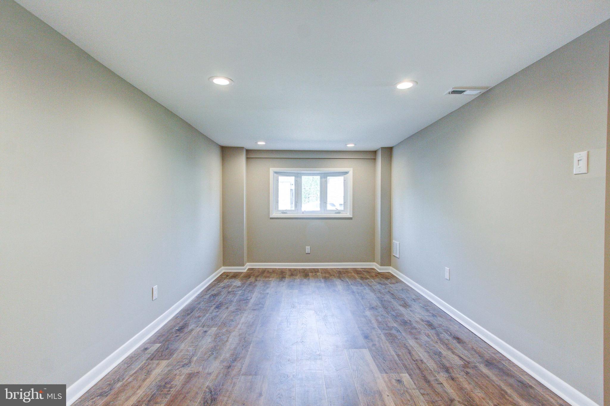 9019 Cloverly Road Philadelphia, PA 19136 - Photo 5 of 41 Gallery Image 5