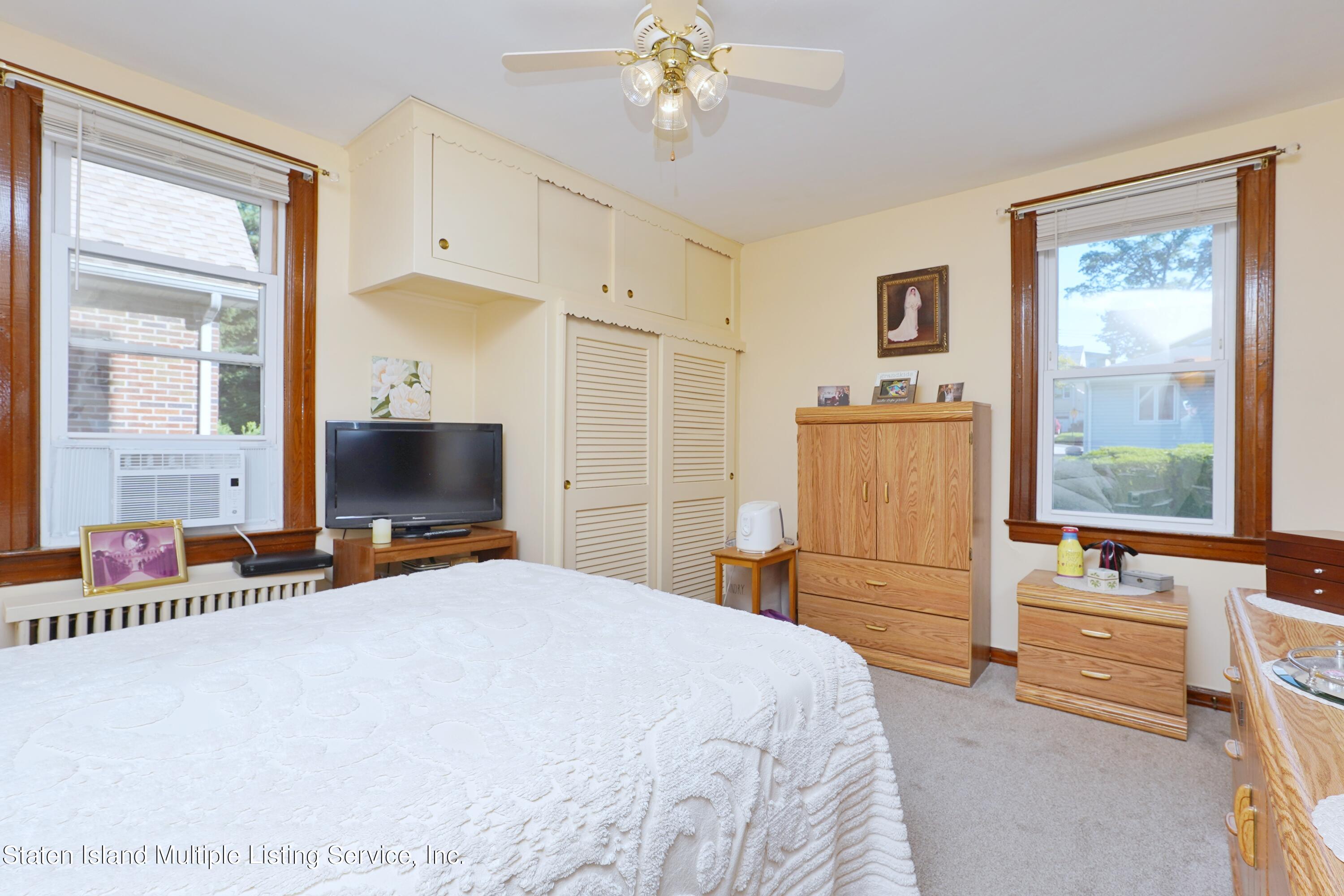 44 Forest Road Staten Island, NY 10304 - Photo 13 of 31 Photo Feb 01 2023, 9 05 17 AM