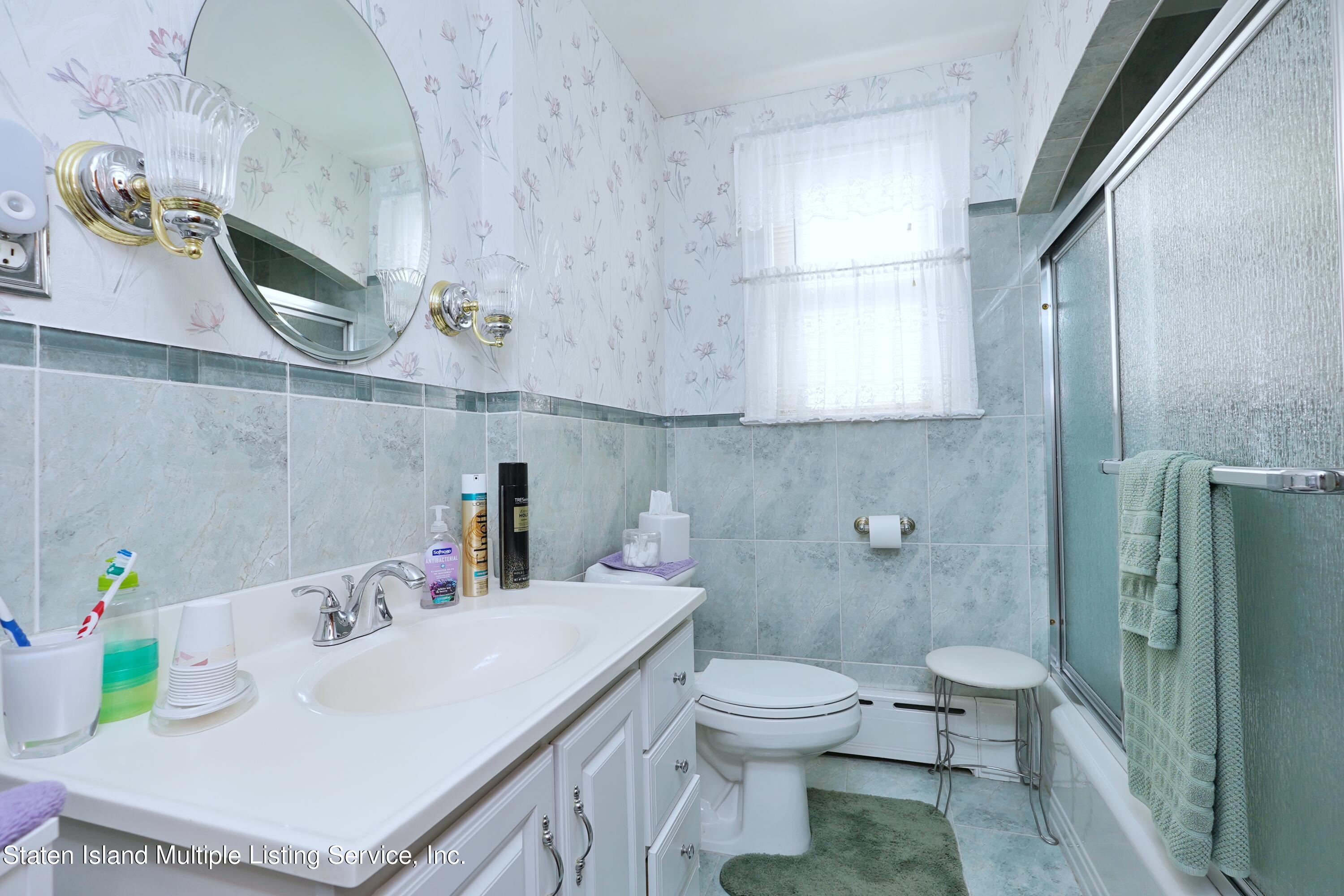 44 Forest Road Staten Island, NY 10304 - Photo 14 of 31 Photo Feb 01 2023, 9 08 26 AM