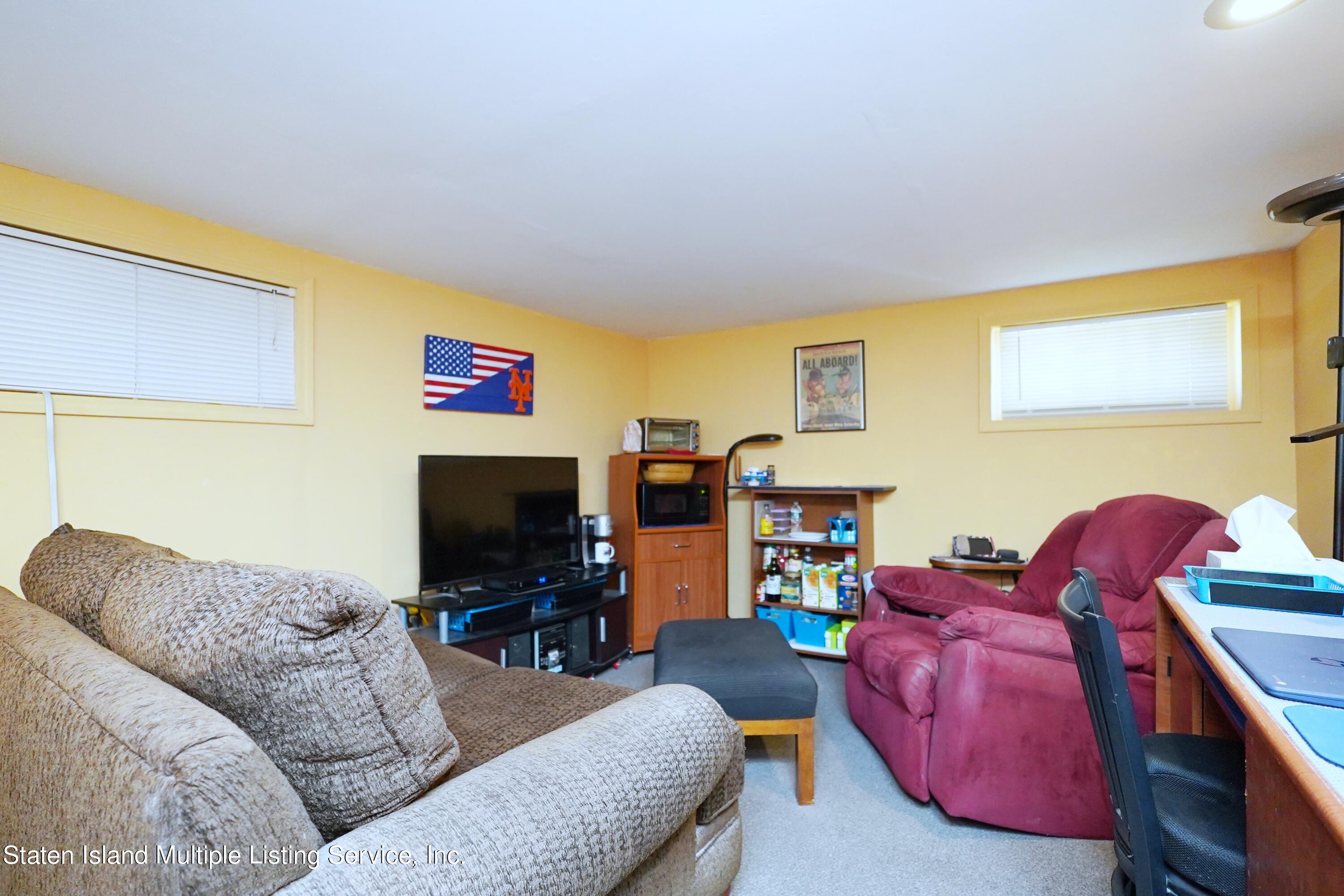 44 Forest Road Staten Island, NY 10304 - Photo 17 of 31 Photo Feb 01 2023, 9 09 59 AM