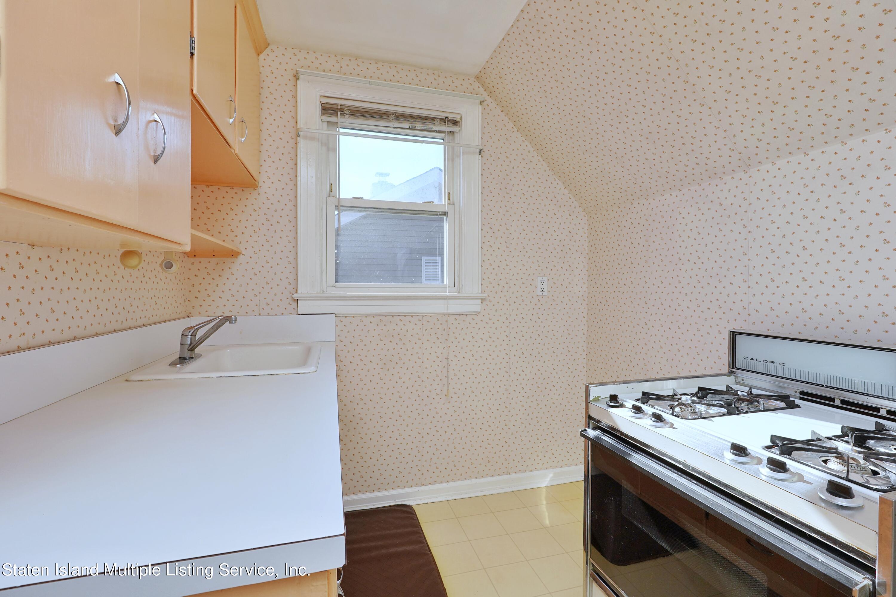 44 Forest Road Staten Island, NY 10304 - Photo 20 of 31 Photo Feb 01 2023, 9 13 38 AM