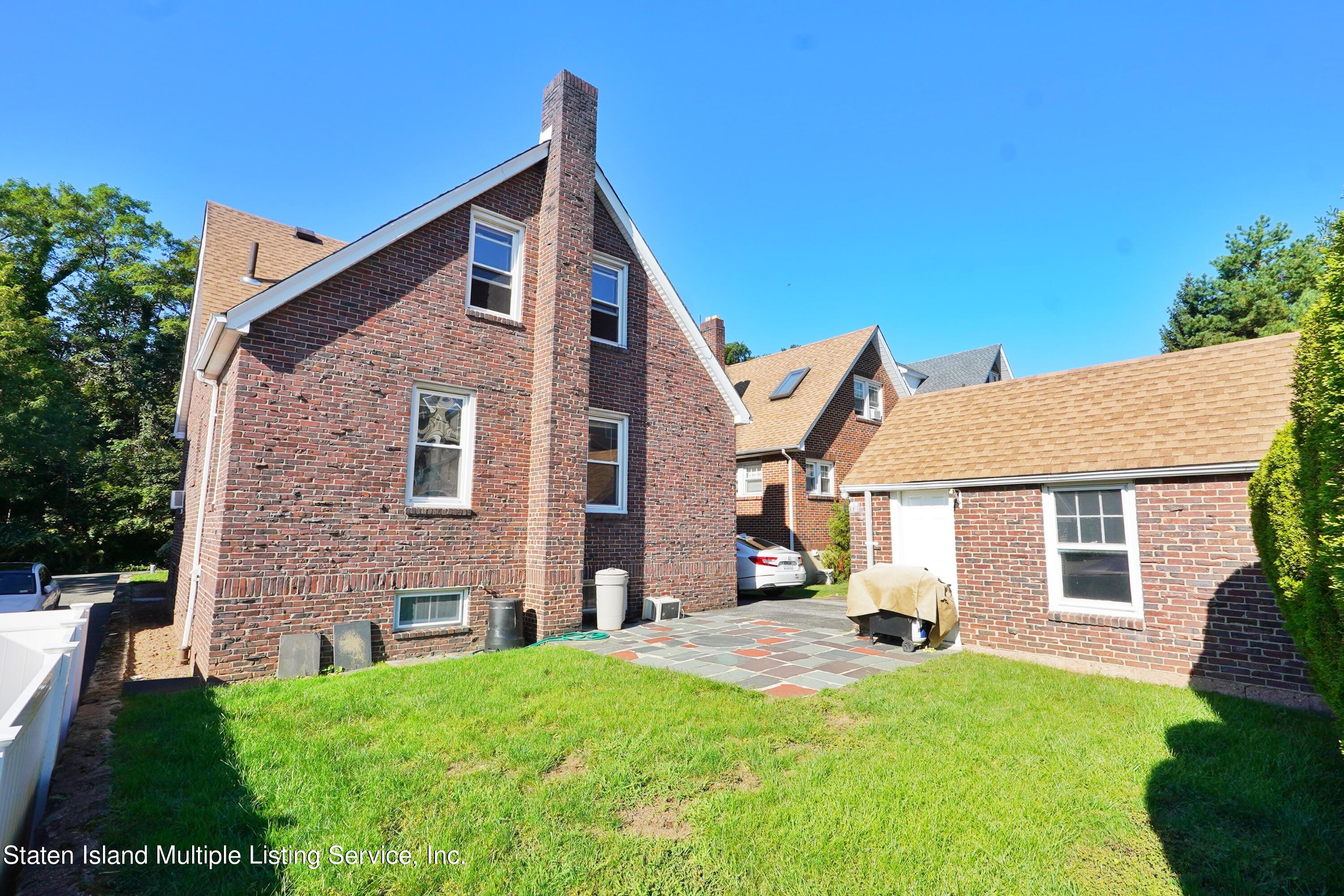 44 Forest Road Staten Island, NY 10304 - Photo 29 of 31 Photo Feb 01 2023, 9 19 20 AM
