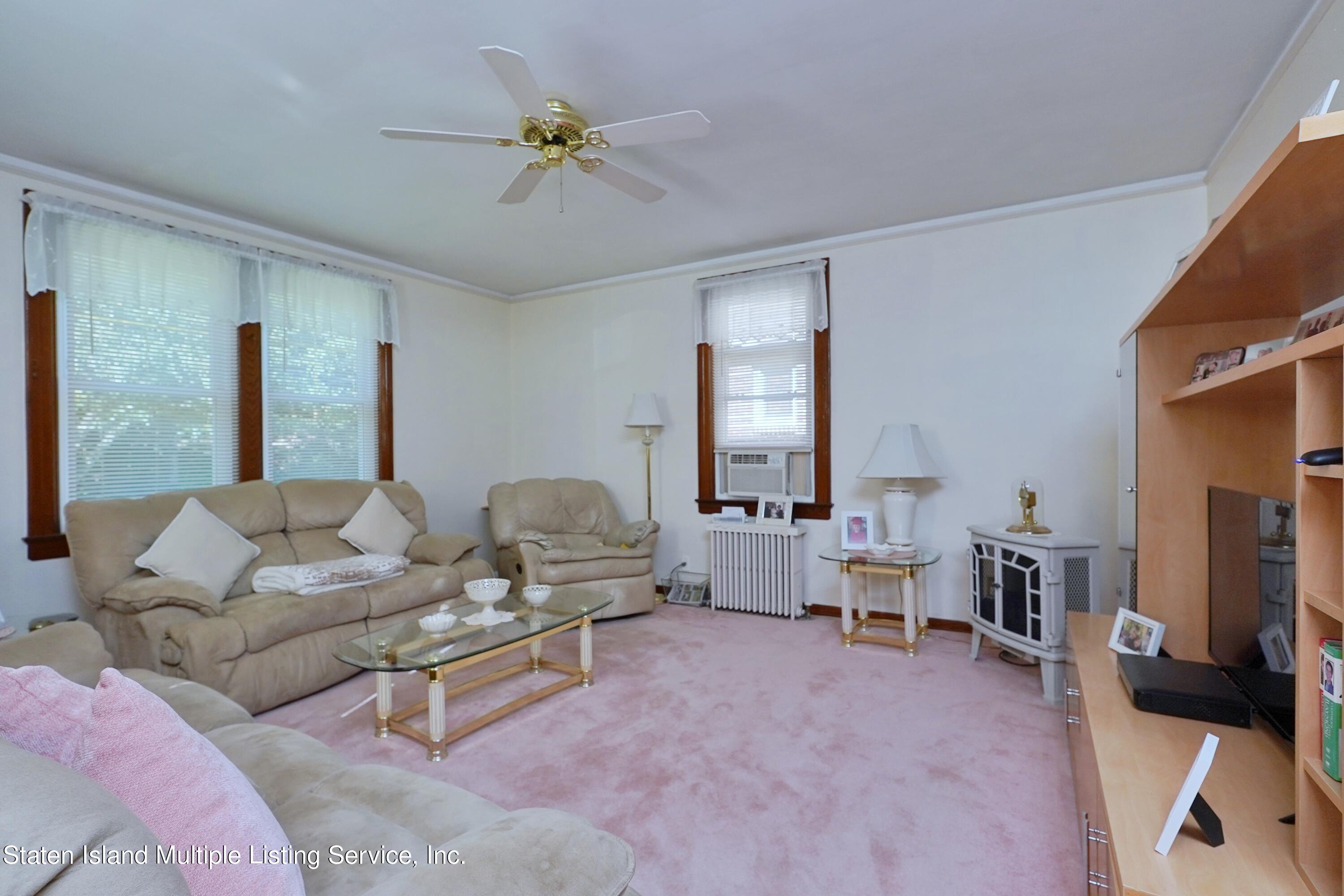 44 Forest Road Staten Island, NY 10304 - Photo 5 of 31 Photo Feb 01 2023, 9 07 21 AM