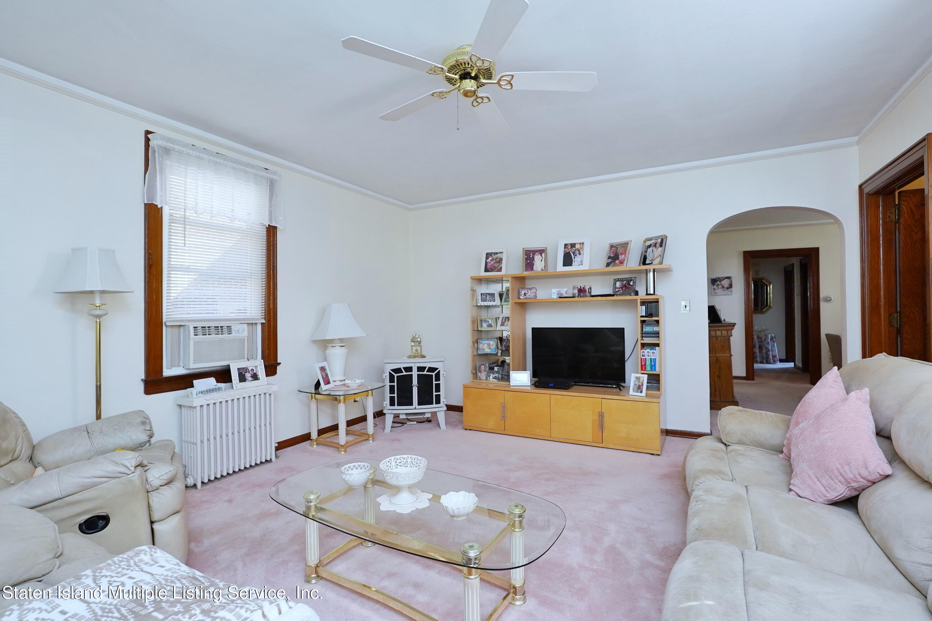 44 Forest Road Staten Island, NY 10304 - Photo 6 of 31 Photo Feb 01 2023, 9 07 31 AM