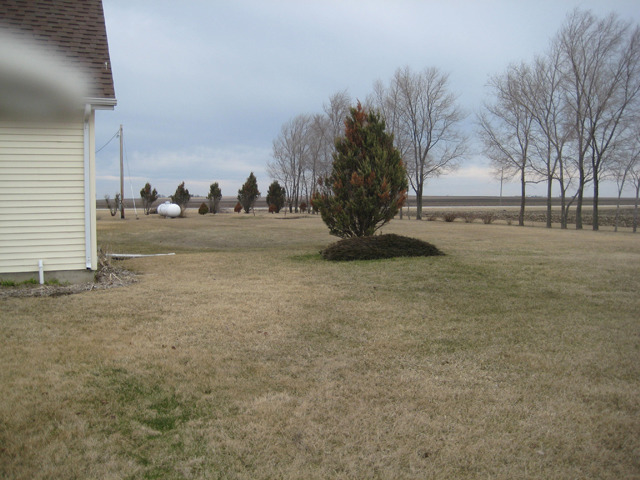 1205 North 36th Road Ottawa, IL 61350 - Photo 4 of 12