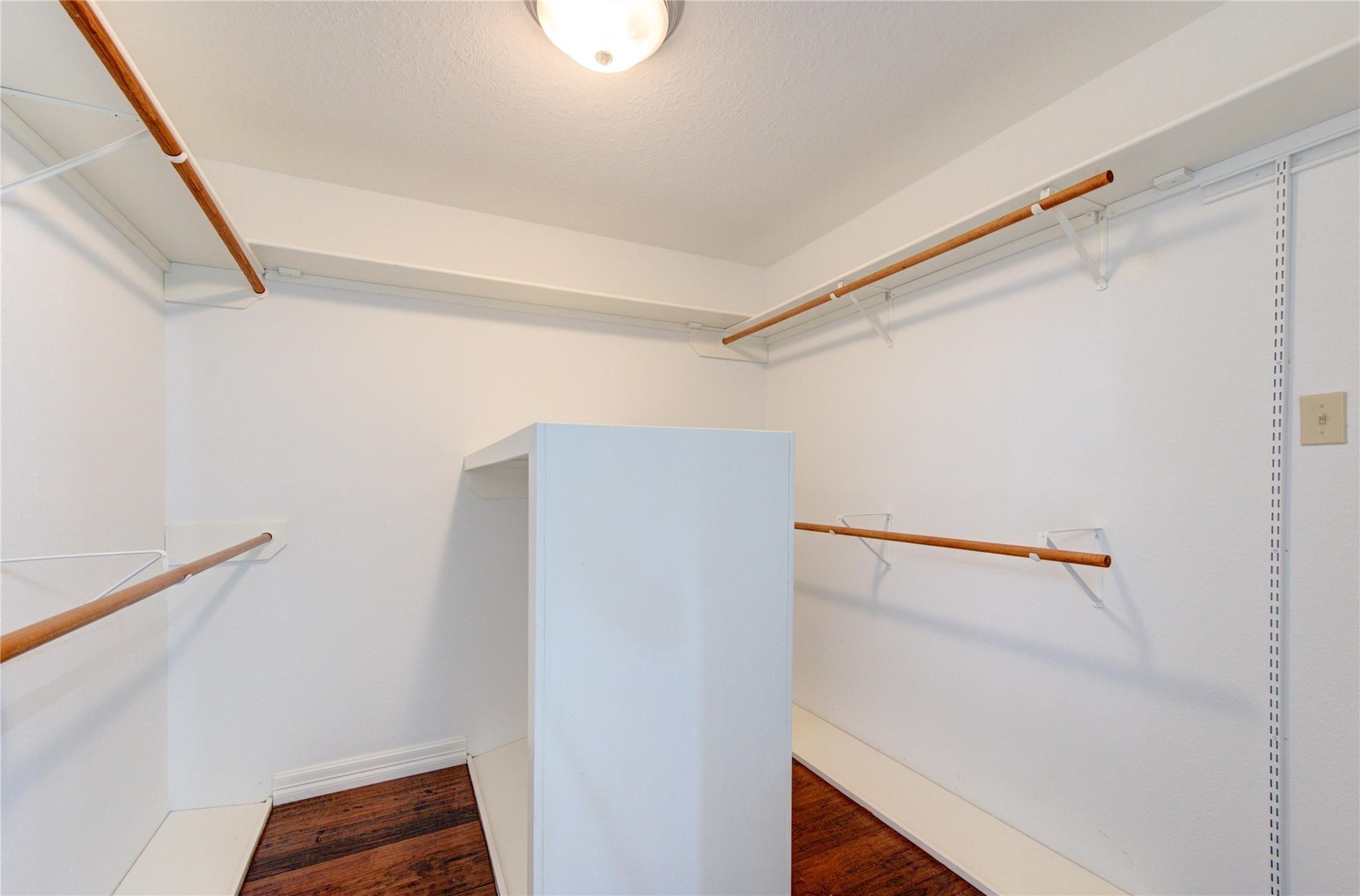 3915 Kiva Road Galveston, TX 77554 - Photo 22 of 44
